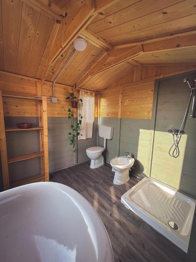 Отель Pasare Glamping_Anglonaruralexperience Перфугас Экстерьер фото